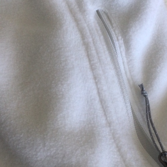 Columbia fleece zip up Jacket white Sz M Side pockets soft cozy zipper c… - Picture 6 of 7